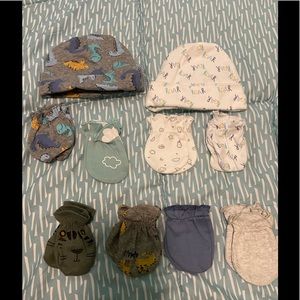 Baby Hats and Mittens Lot